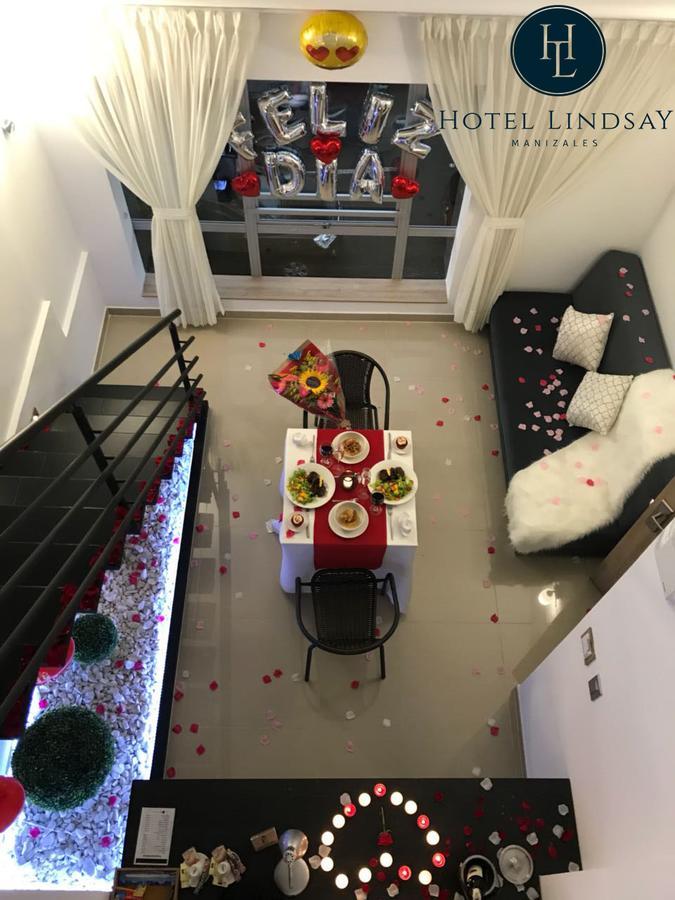 Hotel Lindsay มานิซาเลส ภายนอก รูปภาพ