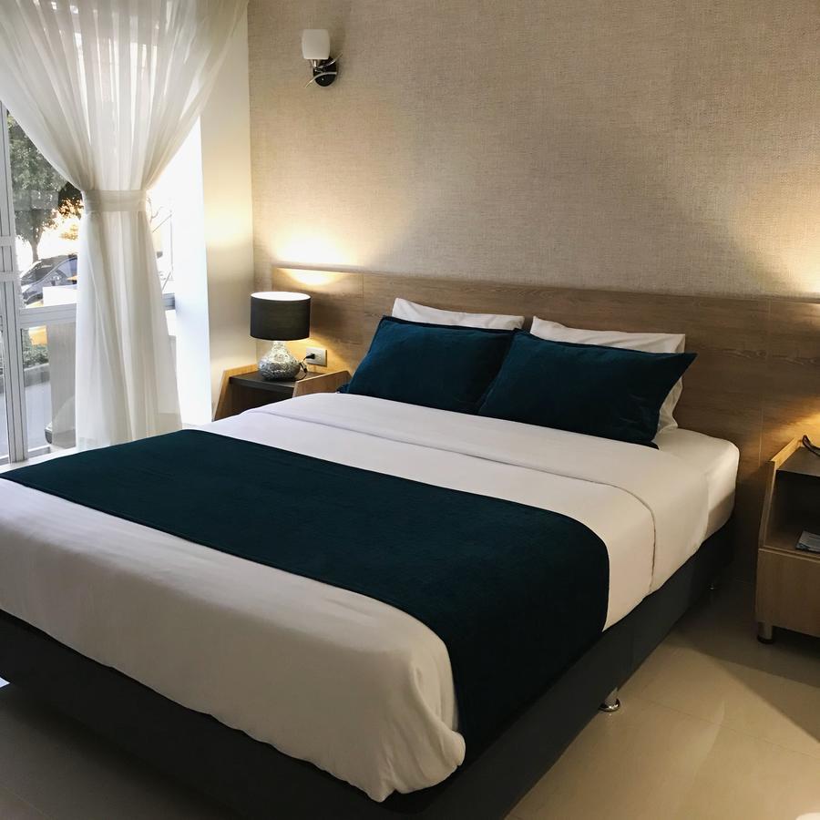 Hotel Lindsay มานิซาเลส ภายนอก รูปภาพ